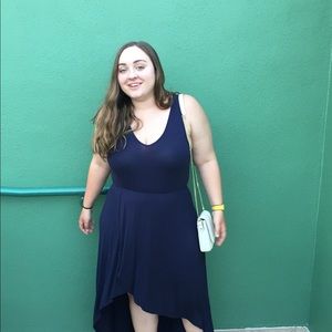 Meet your Posher, Abigail